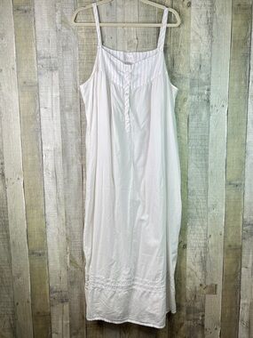 Go Softly Woman (FLAW) 1X White/Blue Pin Striped Gown Sleeveless Spaghetti Strap